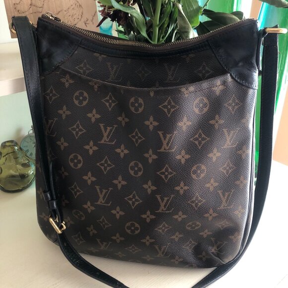 LOUIS VUITTON Bag Authentic Monogram Canvas Odeon PM Messenger Crossbody Shoulde - Picture 1 of 16